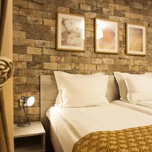Hotel Place By Hmg
