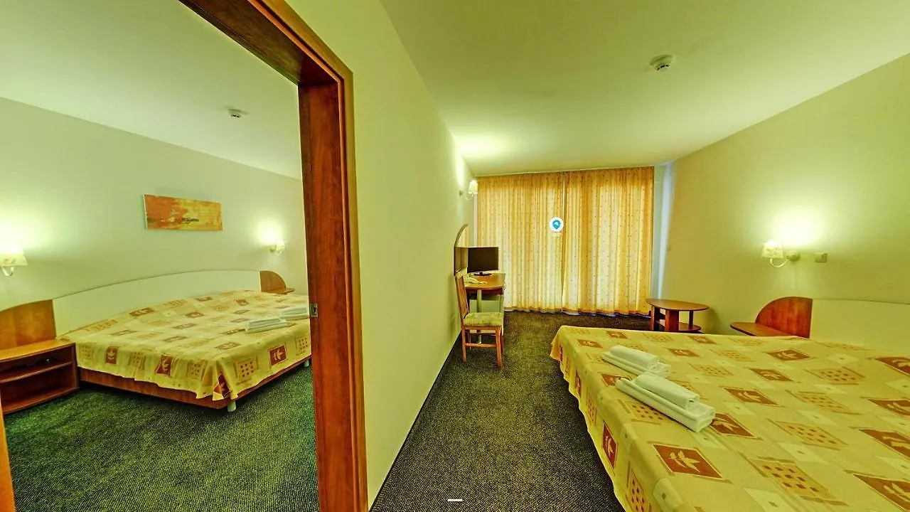 Hotel Exotica Golden Sands 3*,