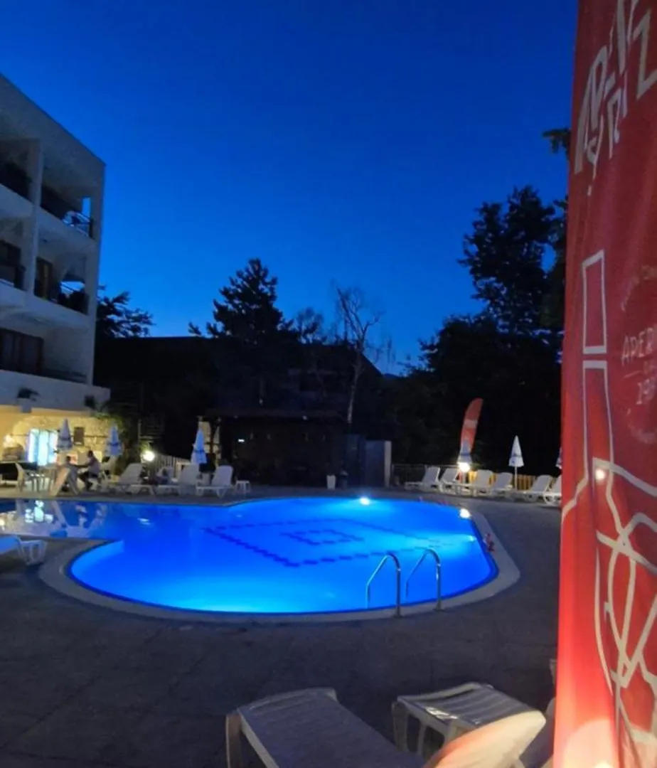 Hotel Exotica Golden Sands 3*,