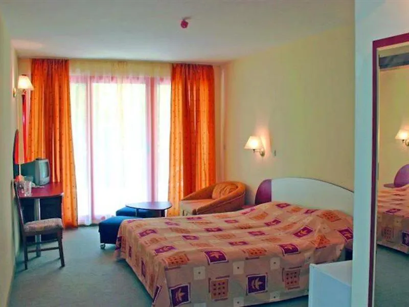 Hotel Exotica Golden Sands