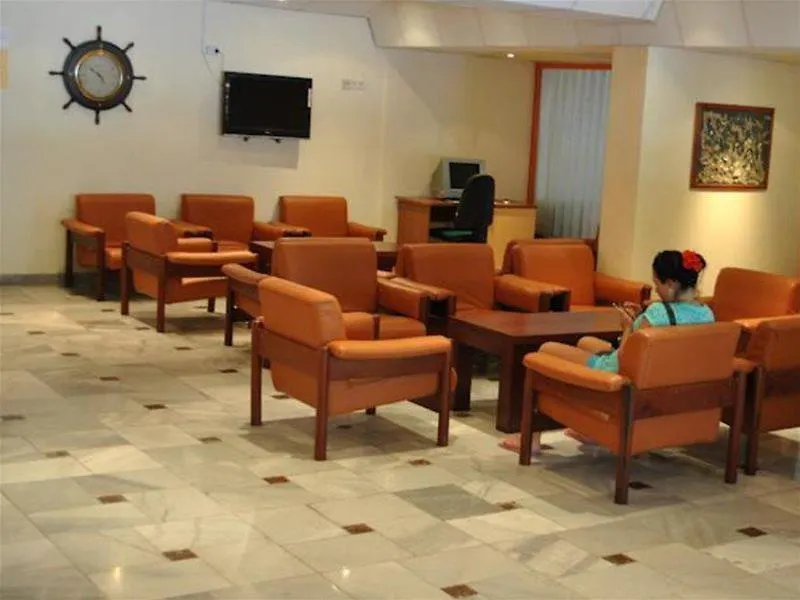 Hotel Exotica Golden Sands